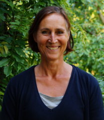 Claudia Peters
